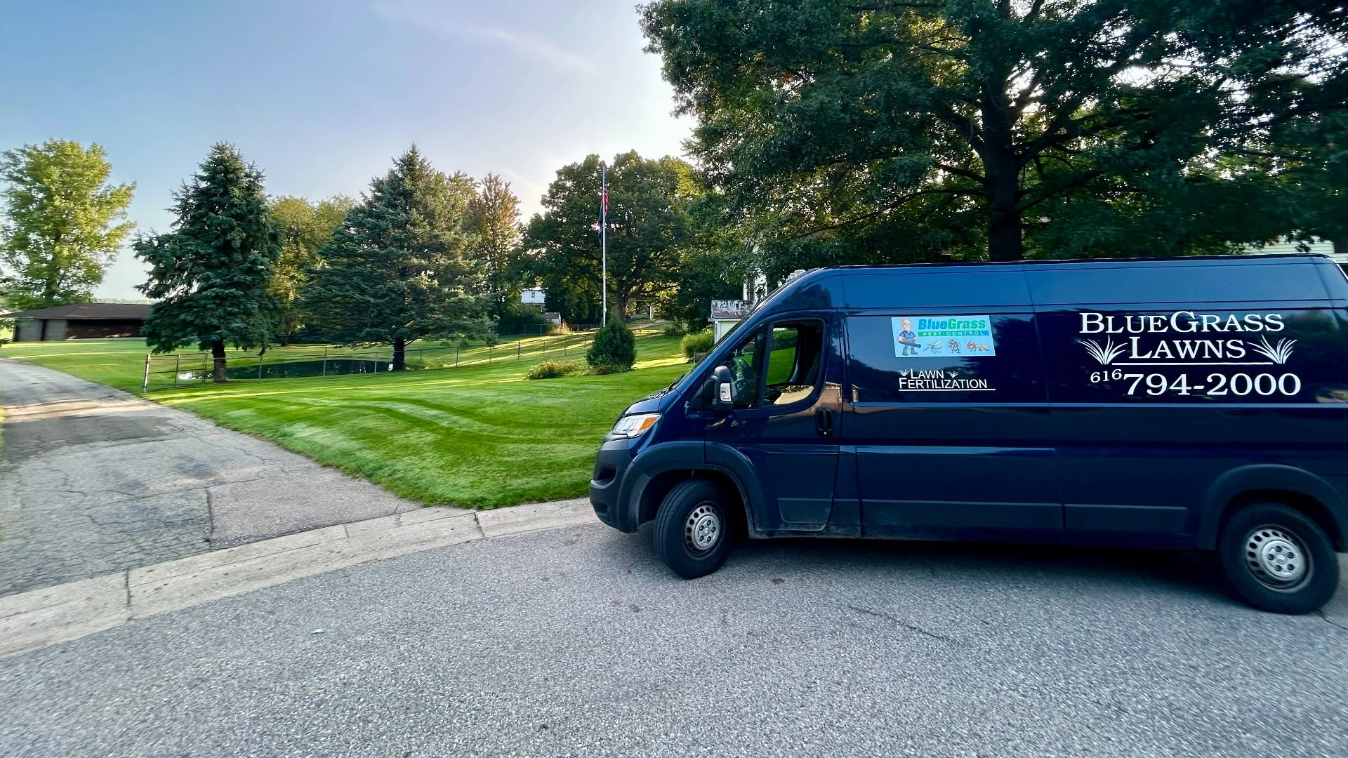 Home in Grand Rapids, MI with green grass that's weed-free.